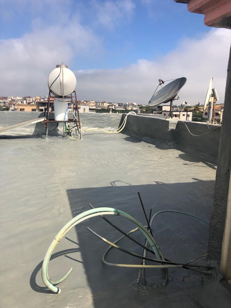 עבודות בידוד גגות בטון